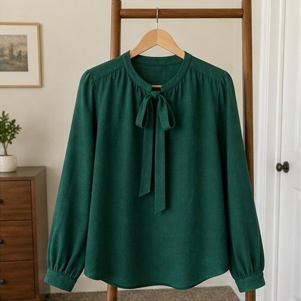 Emerald Tie Neck Blouse
